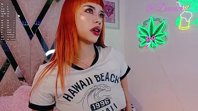 Freechat ScarlettRusso1 on StripChat