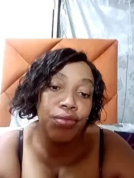 Freechat SexyKiarah on StripChat