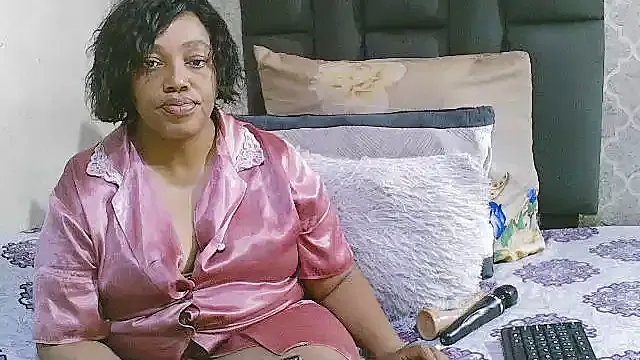 Freechat SexyKiarah on StripChat