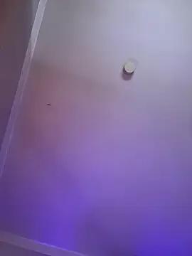 Freechat sexymelli18 on StripChat