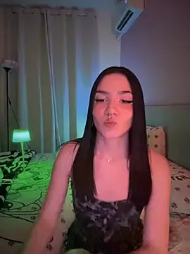 Freechat ShannonShanny on StripChat