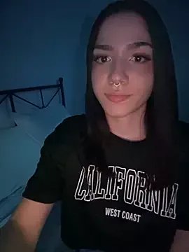 Freechat ShannonShanny on StripChat