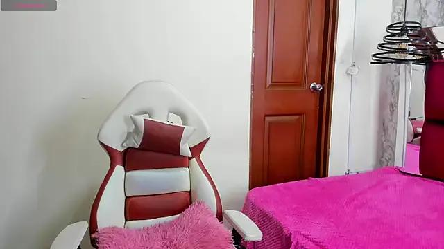 Freechat Sheilly_brown on StripChat