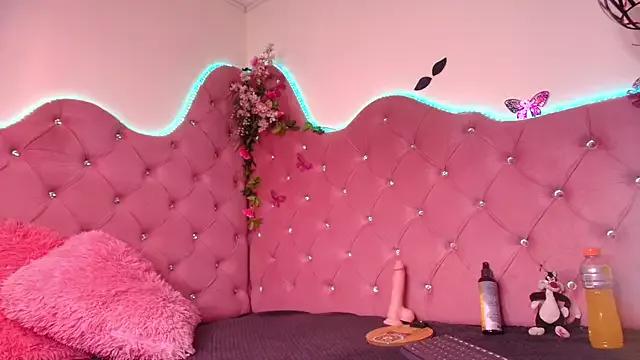 Freechat Sheilly_brown on StripChat