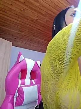 Freechat Shermie24 on StripChat