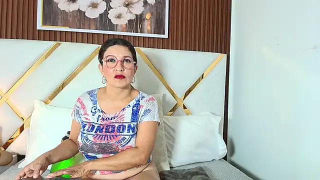 Freechat Slut_Milf_ on StripChat