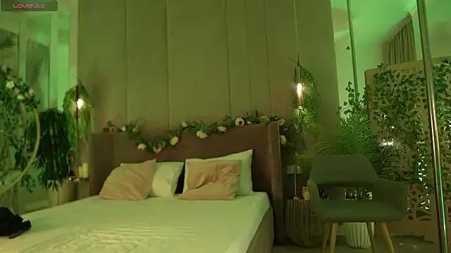 Freechat Smiley_Mia on StripChat