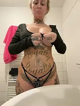 Freechat Sophi_Spice on StripChat