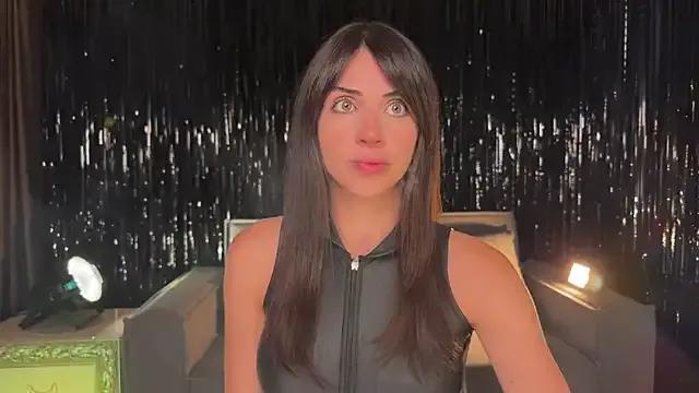 Freechat Super_Suka on StripChat