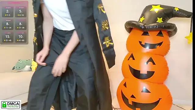 Group SUZU_ on StripChat