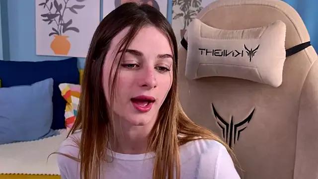 Freechat SweetyLicky on StripChat