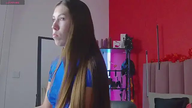 Freechat SweetySonya on StripChat