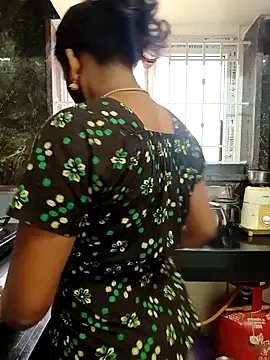 Tamil_Shalini_Lustyy — boobs show  5 minutes 