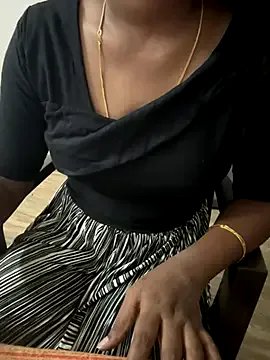 Freechat Tamilmallu-duskygirl03 on StripChat