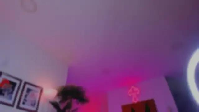 Freechat Taylor__foxxx on StripChat