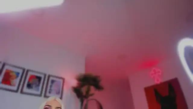 Freechat Taylor__foxxx on StripChat