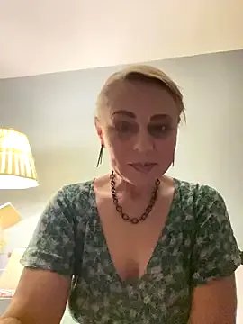 Freechat ToriLove777 on StripChat