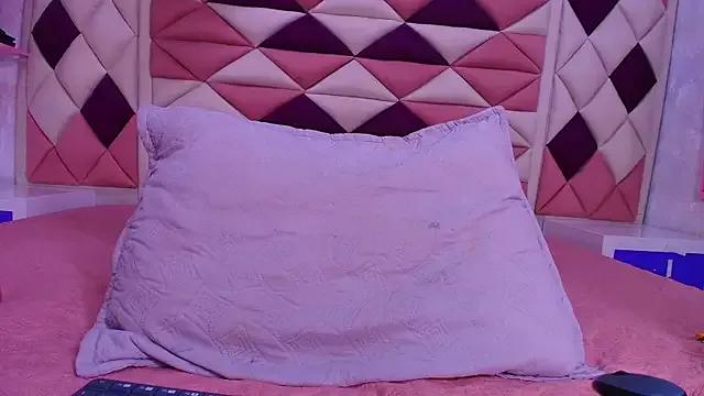 valecastro_ — big Squirt.