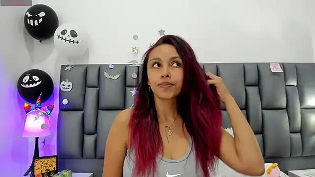 Freechat valeriasweet_ on StripChat