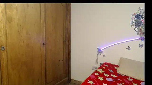 Private Valeryxs on StripChat