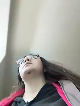 StripChat vaneelee is Freechat vaneelee — Licking tits on the street