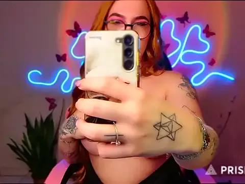 Freechat VIckSexyDoll on StripChat