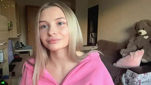 Freechat VictoriaMystery on StripChat