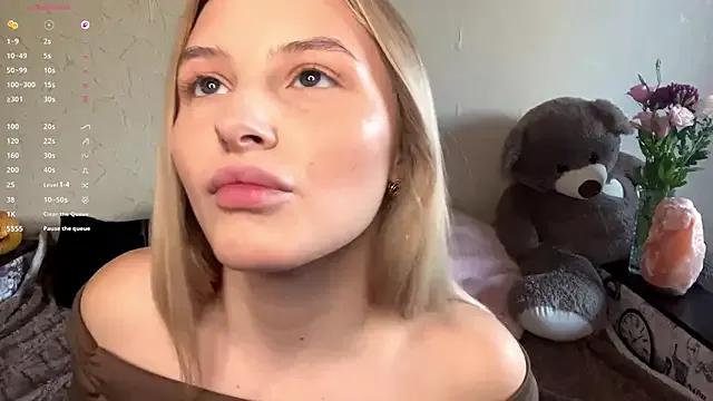 Freechat VictoriaMystery on StripChat