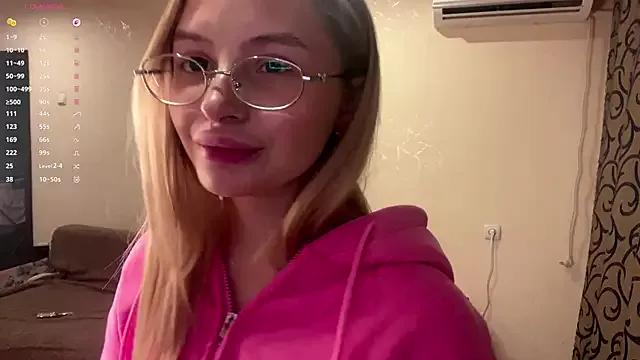 StripChat VictoriaMystery is Freechat VictoriaMystery — It's time for handbra!