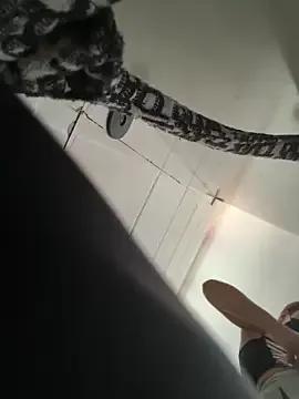 Freechat xiaoliansweet on StripChat