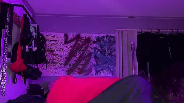 StripChat xoFrankie is Freechat xoFrankie — Mommy booty shake