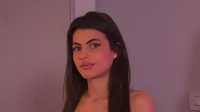 Freechat YasminaMoon on StripChat