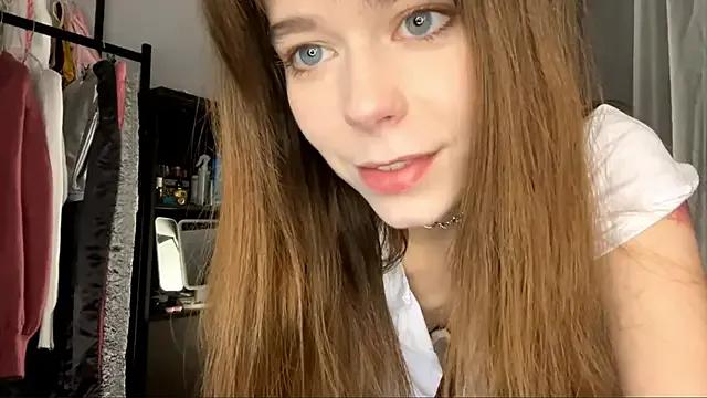 Private YourLittleElfie on StripChat