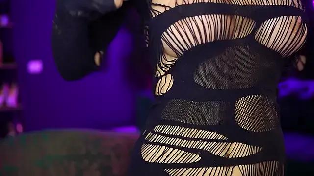 Freechat YuliaDesirevska on StripChat